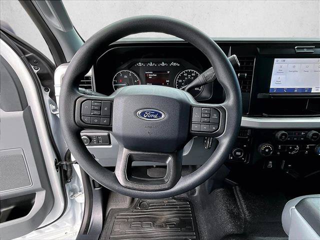 Used 2025 Ford F250 XL w/ XL Chrome Package AWD/4WD image 7