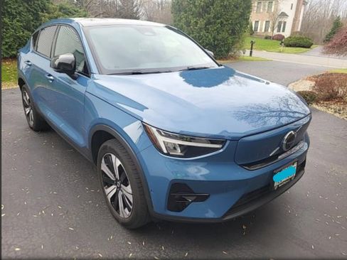 Certified 2023 Volvo C40 P8 Recharge Plus image 4