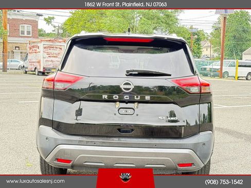 Used 2023 Nissan Rogue SL w/ SL Premium Package AWD/4WD image 7