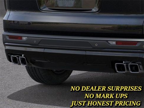 New 2026 Chevrolet Traverse LT w/ Midnight/Sport Edition image 14