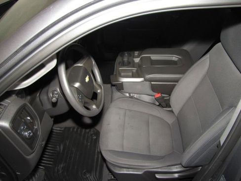 Used 2019 Chevrolet Silverado 1500 Custom w/ Custom Convenience Package image 8