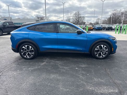 Used 2025 Ford Mustang Mach-E Select w/ Comfort Package Lite image 6