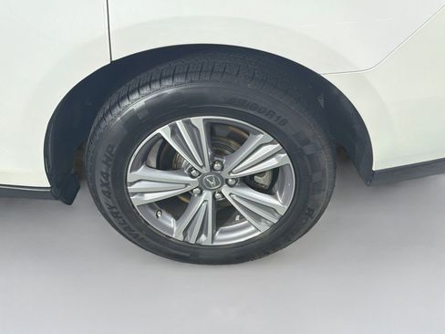 Used 2020 Acura MDX FWD image 11