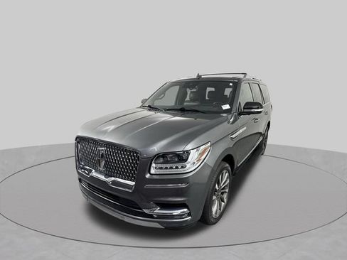 Used 2021 Lincoln Navigator Reserve AWD/4WD image 26