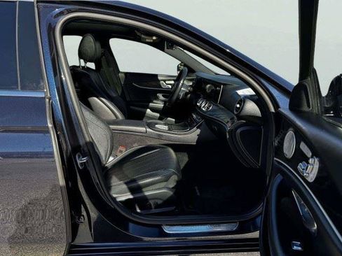 Used 2022 Mercedes-Benz E 350 4MATIC Sedan image 43