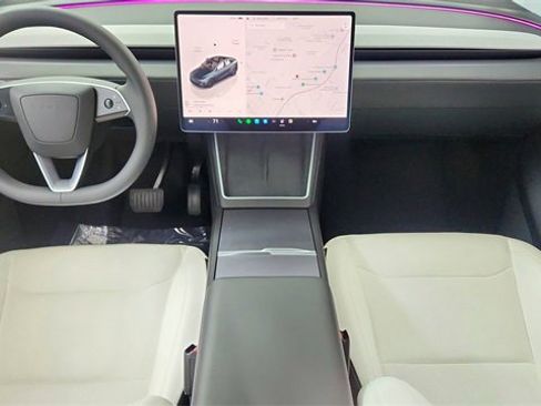Used 2026 Tesla Model Y Long Range image 83
