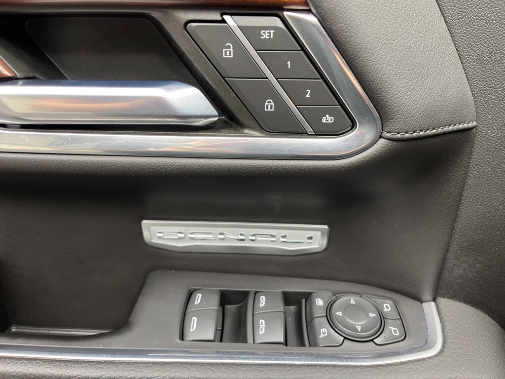 Used 2022 GMC Sierra 1500 Denali AWD/4WD image 29