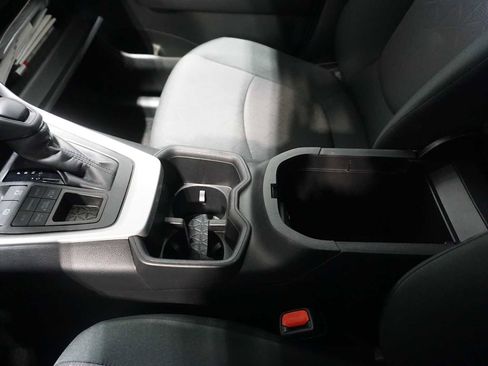 Used 2024 Toyota RAV4 XLE image 21