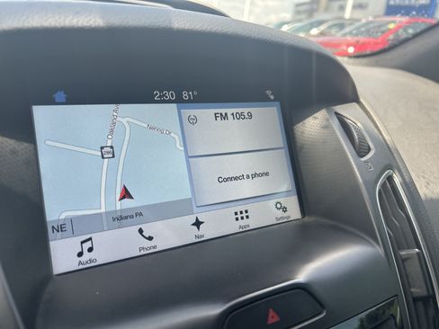 Used 2017 Ford Focus RS AWD/4WD image 18
