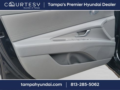 Certified 2025 Hyundai Elantra Blue image 18