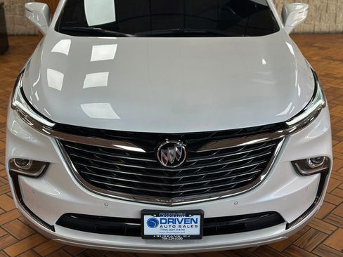 Used 2022 Buick Enclave Essence w/ Experience Buick Package image 4