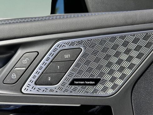 Used 2025 BMW X1 xDrive28i w/ Premium Package image 22