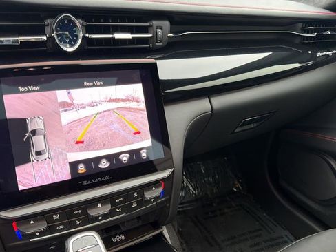 Certified 2023 Maserati Quattroporte Modena Q4 image 42