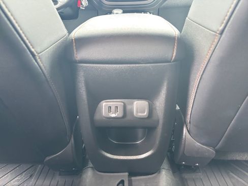 Used 2022 GMC Canyon AT4 image 20