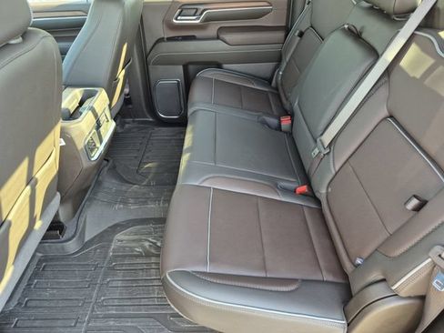 Used 2024 GMC Sierra 2500 Denali w/ Denali Reserve Package AWD/4WD image 22