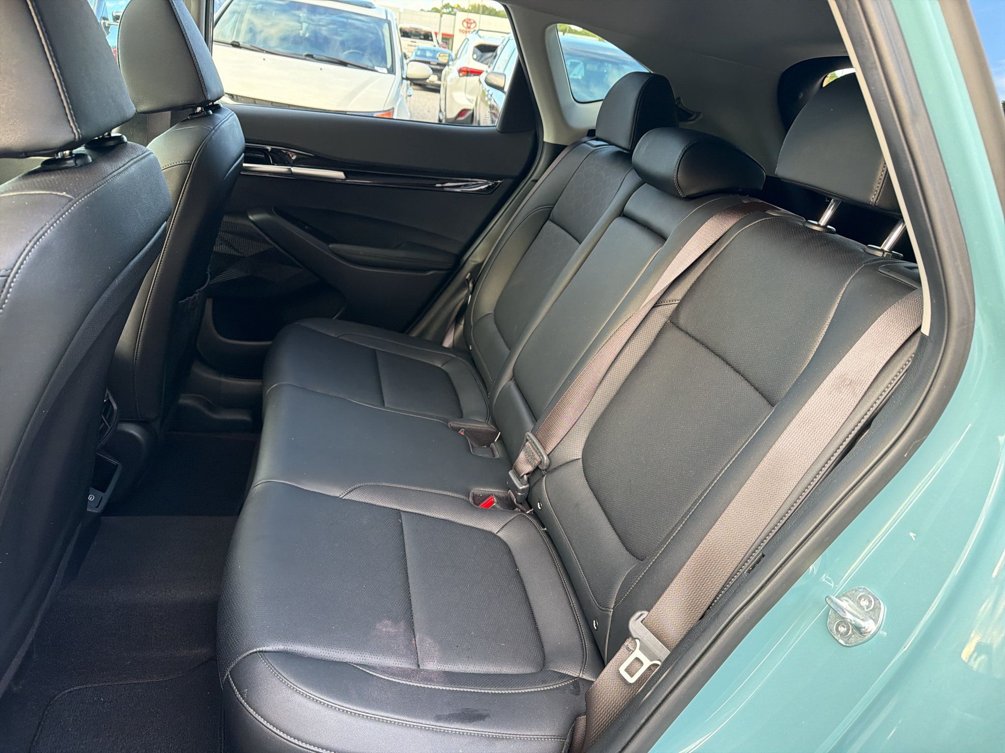 Used 2025 Kia Seltos EX w/ EX Sunroof Package FWD image 18
