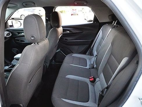 Used 2022 Chevrolet TrailBlazer LT w/ Convenience Package image 16