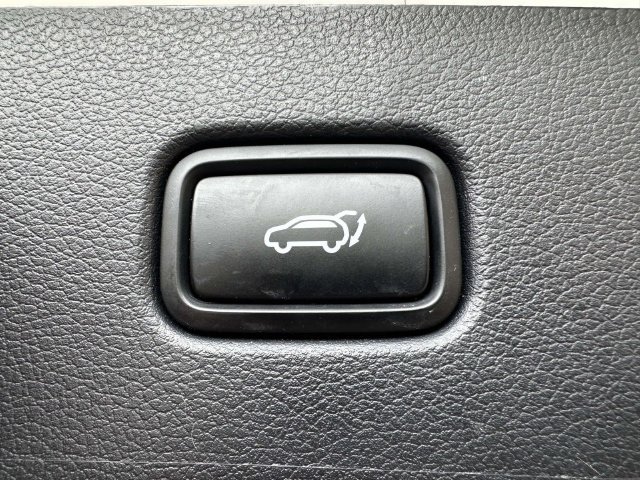 Used 2023 Hyundai Palisade Calligraphy AWD/4WD image 11