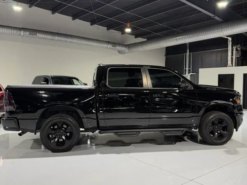 Used 2019 RAM 1500 Big Horn AWD/4WD image 9