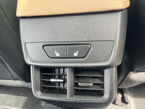 Used 2025 Chevrolet Equinox ACTIV w/ Safety and Technology Package AWD/4WD image 50