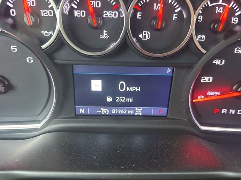 Used 2020 Chevrolet Silverado 1500 LTZ image 26