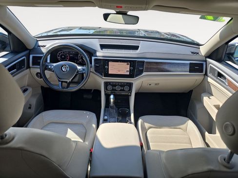 Used 2019 Volkswagen Atlas SEL Premium AWD/4WD image 16