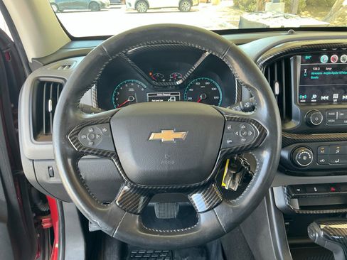 Used 2016 Chevrolet Colorado LT w/ LT Convenience Package RWD image 9