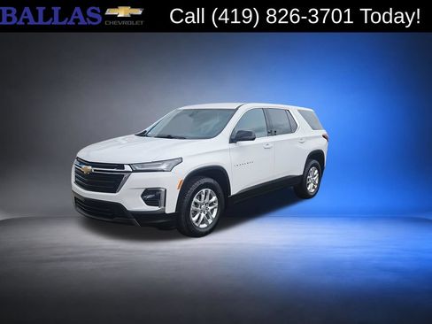 Certified 2023 Chevrolet Traverse LS FWD image 4