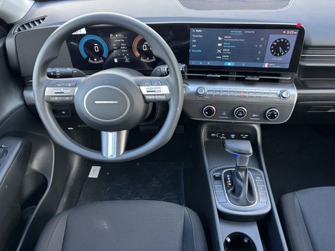 New 2026 Hyundai Kona SE image 19