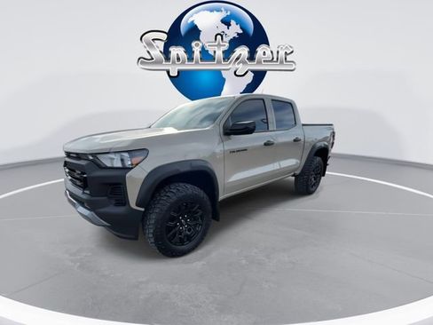 Used 2024 Chevrolet Colorado Trail Boss w/ Advanced Trailering Package image 4