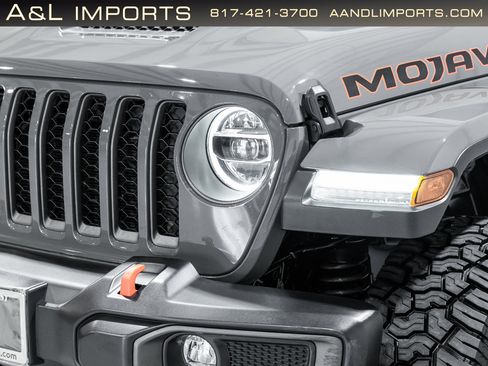 Used 2021 Jeep Gladiator Mojave image 30