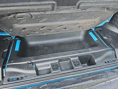 Used 2018 Jeep Wrangler Sport image 87