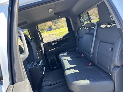 New 2026 GMC Sierra 1500 Elevation w/ Elevation Premium Package image 41