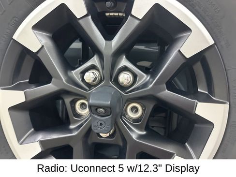 Used 2025 Jeep Wrangler Unlimited Rubicon 4xe w/ Convenience Group AWD/4WD image 16