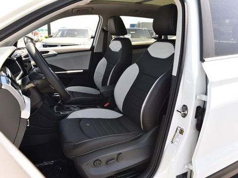 New 2026 Volkswagen Taos SEL AWD/4WD image 20