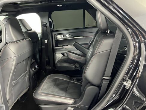 Used 2025 Ford Explorer ST w/ Sun And Sound Package image 26