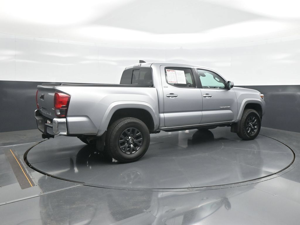 Certified 2020 Toyota Tacoma SR5 AWD/4WD image 7