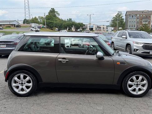 Used 2006 MINI Cooper Hardtop FWD image 11
