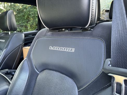 Used 2019 RAM 1500 Laramie AWD/4WD image 20