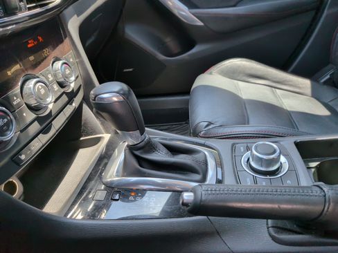 Used 2015 MAZDA MAZDA6 Grand Touring w/ GT Technology Package FWD image 25
