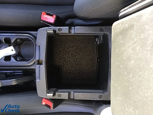 Used 2019 Jeep Wrangler Unlimited Sport S image 34