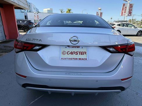 Used 2022 Nissan Sentra S FWD image 4