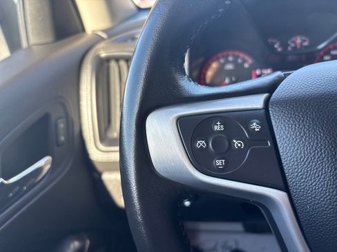 Used 2016 GMC Canyon SLT image 15