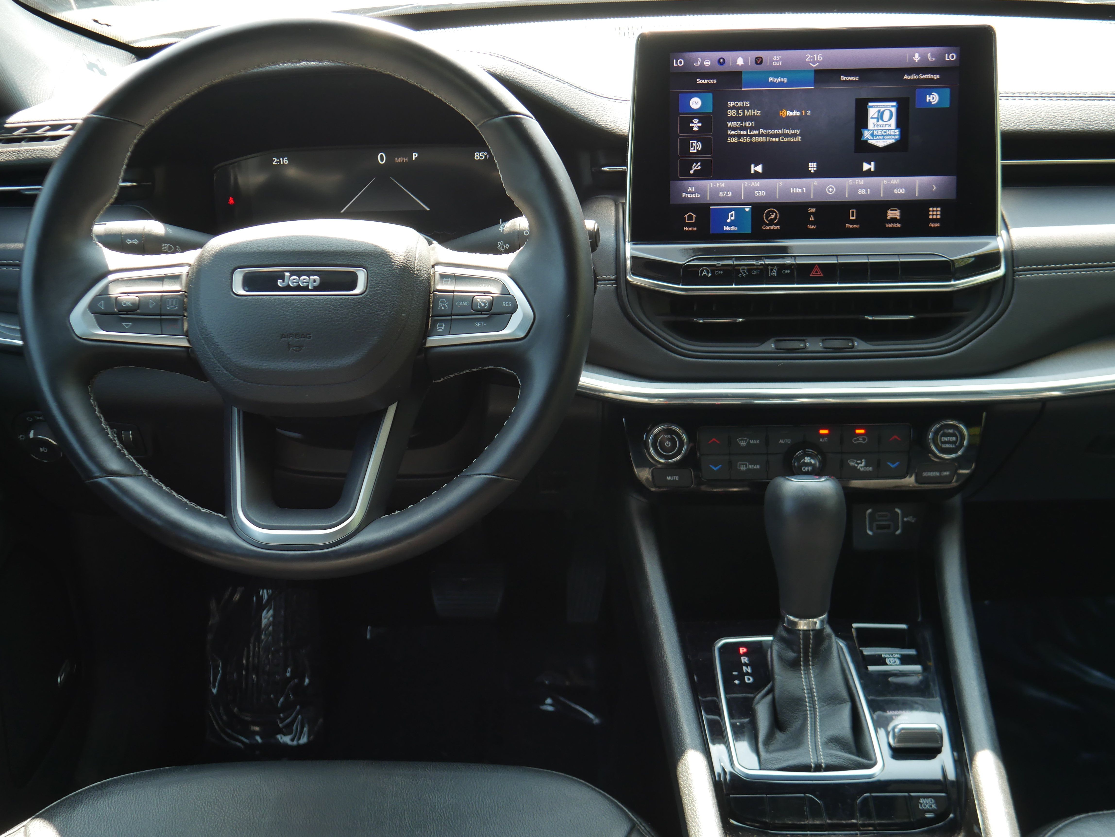 Used 2022 Jeep Compass High Altitude AWD/4WD image 17