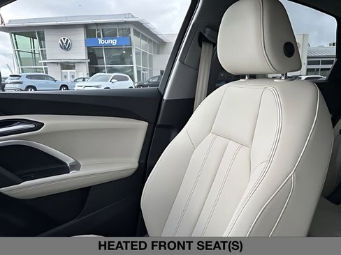 New 2025 Audi Q5 Premium Plus image 32