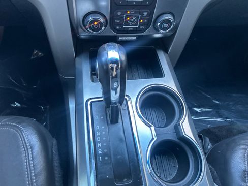 Used 2014 Ford F150 FX4 w/ Equipment Group 402A Luxury AWD/4WD image 23