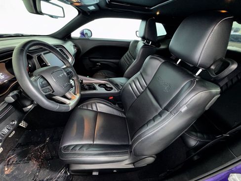 Used 2023 Dodge Challenger SRT Hellcat RWD image 13