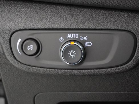 New 2026 Chevrolet TrailBlazer LT w/ Convenience Package image 21