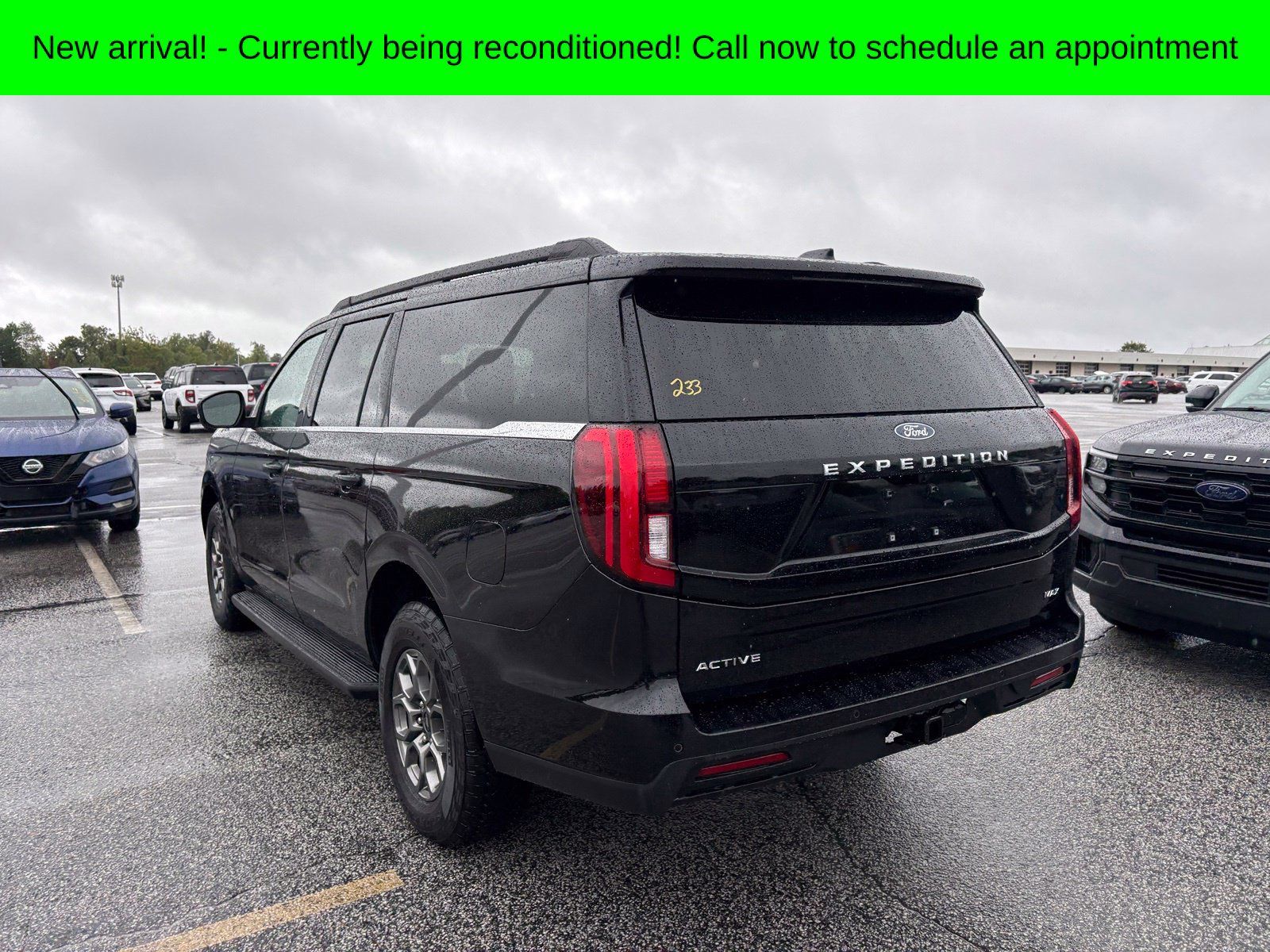 Used 2026 Ford Expedition Max Active RWD image 7