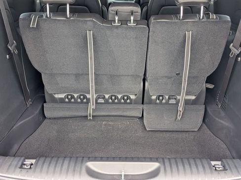 New 2027 Chrysler Pacifica Select FWD image 29